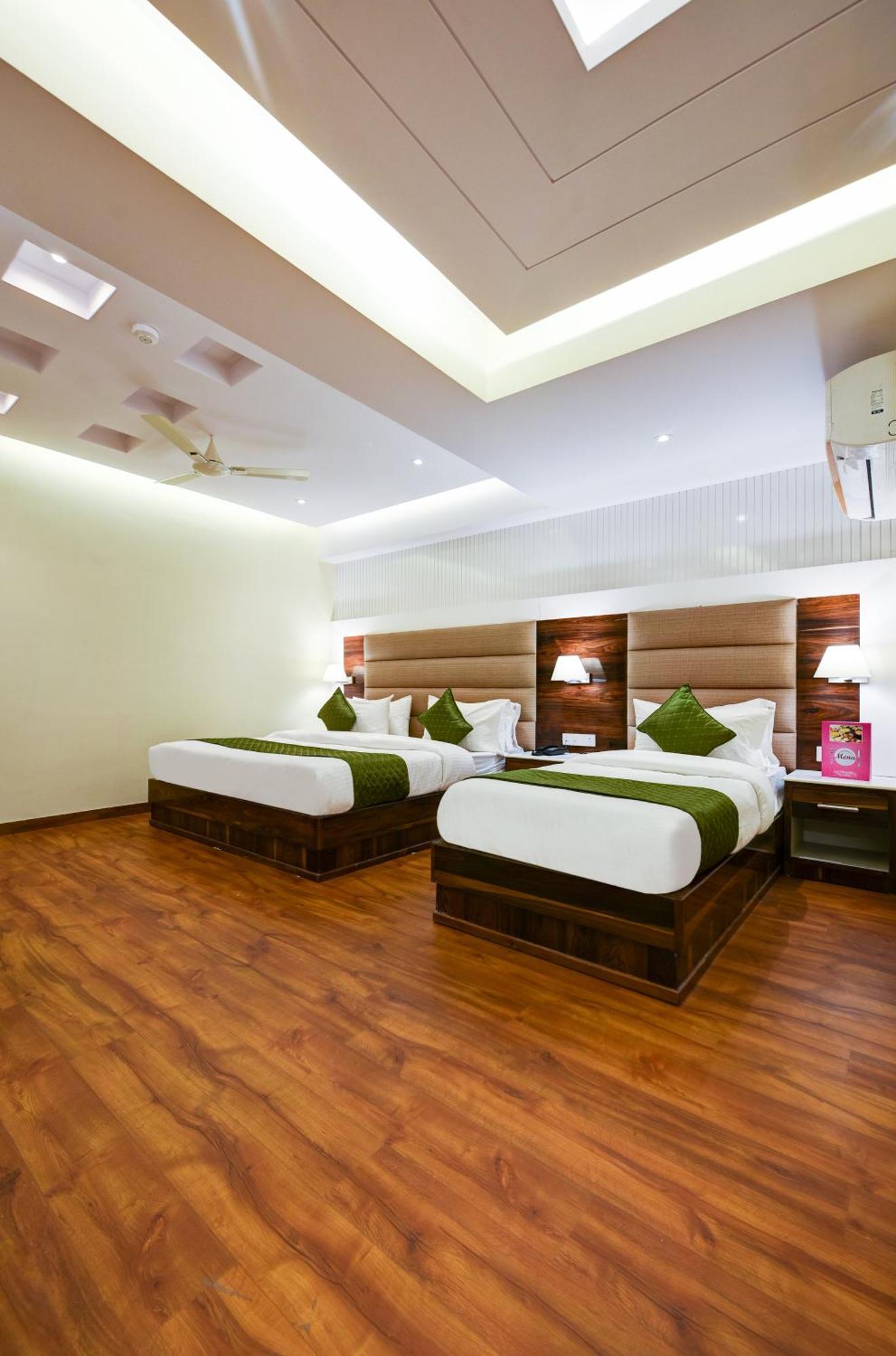 ניו דלהי Hotel Geet Deluxe מראה חיצוני תמונה