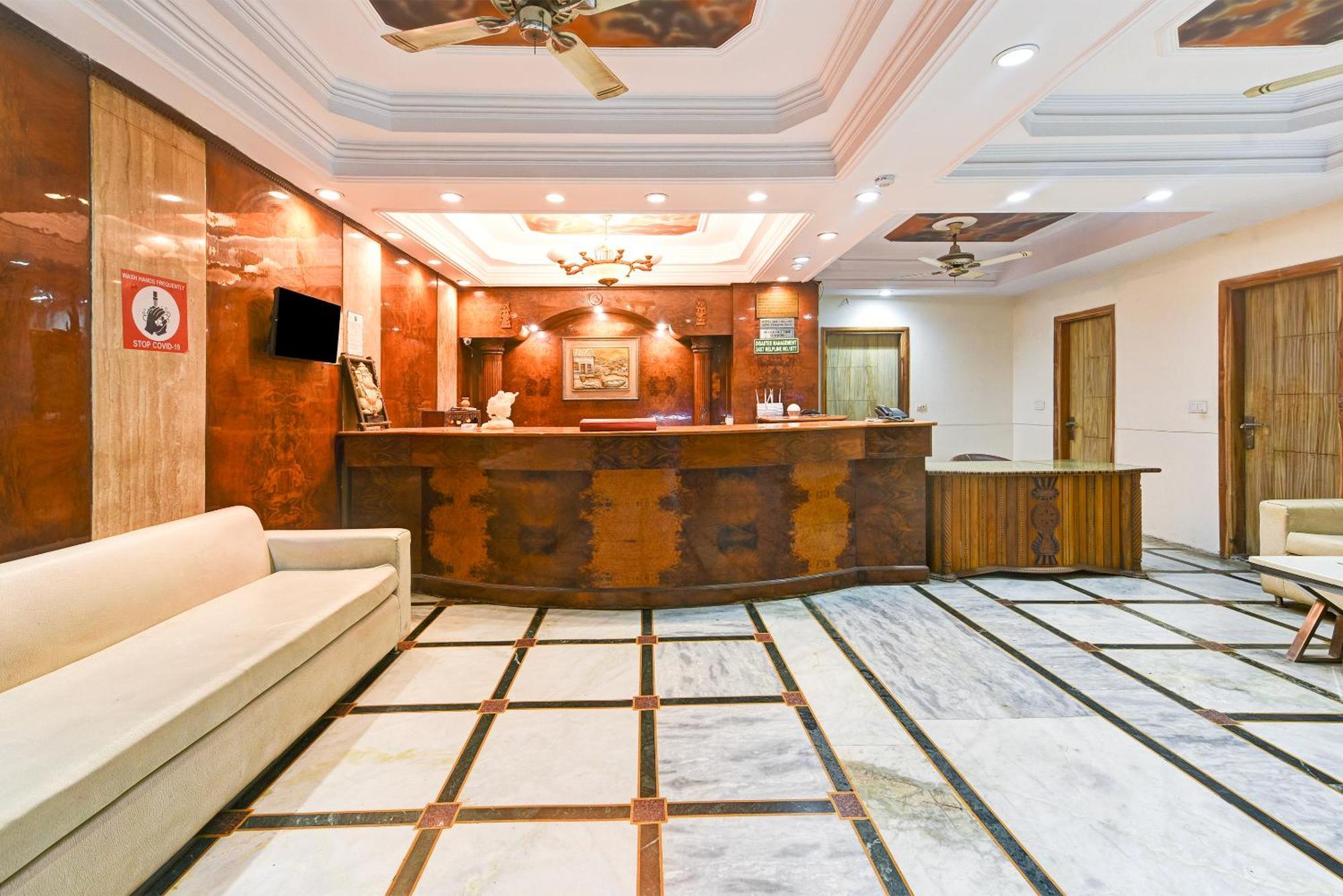 ניו דלהי Hotel Geet Deluxe מראה חיצוני תמונה