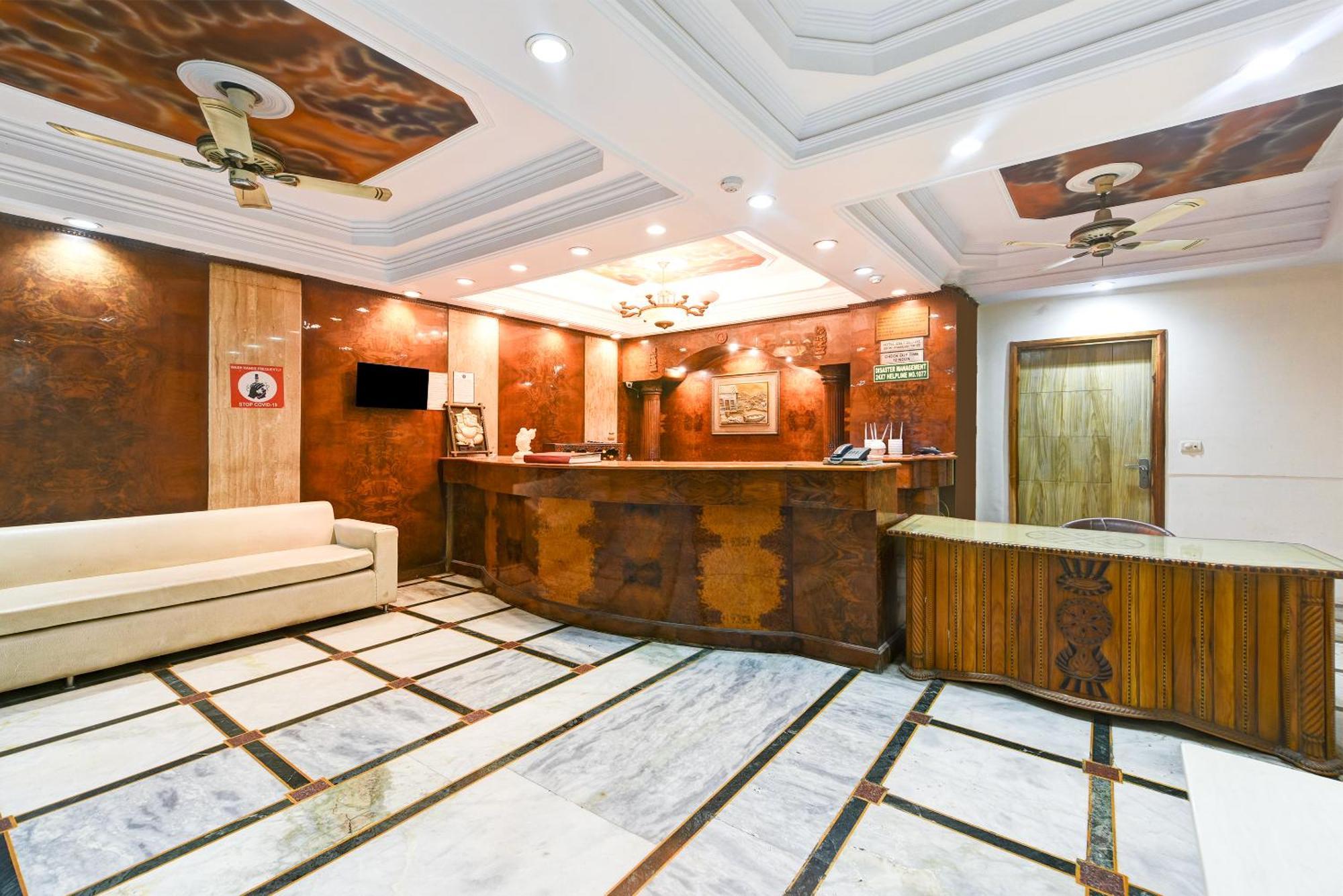 ניו דלהי Hotel Geet Deluxe מראה חיצוני תמונה