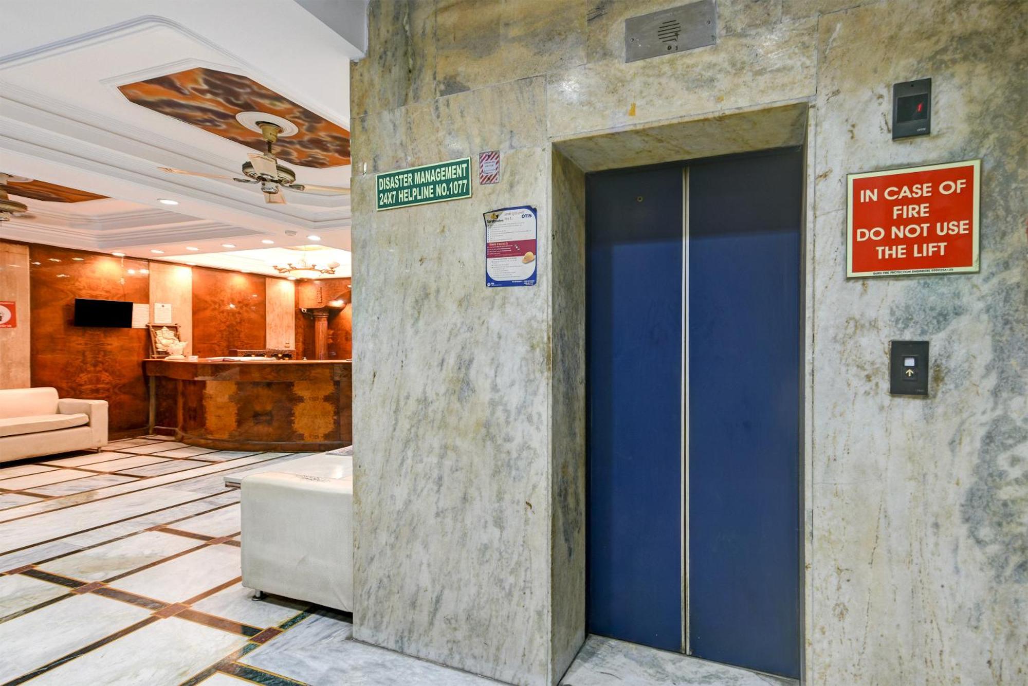 ניו דלהי Hotel Geet Deluxe מראה חיצוני תמונה